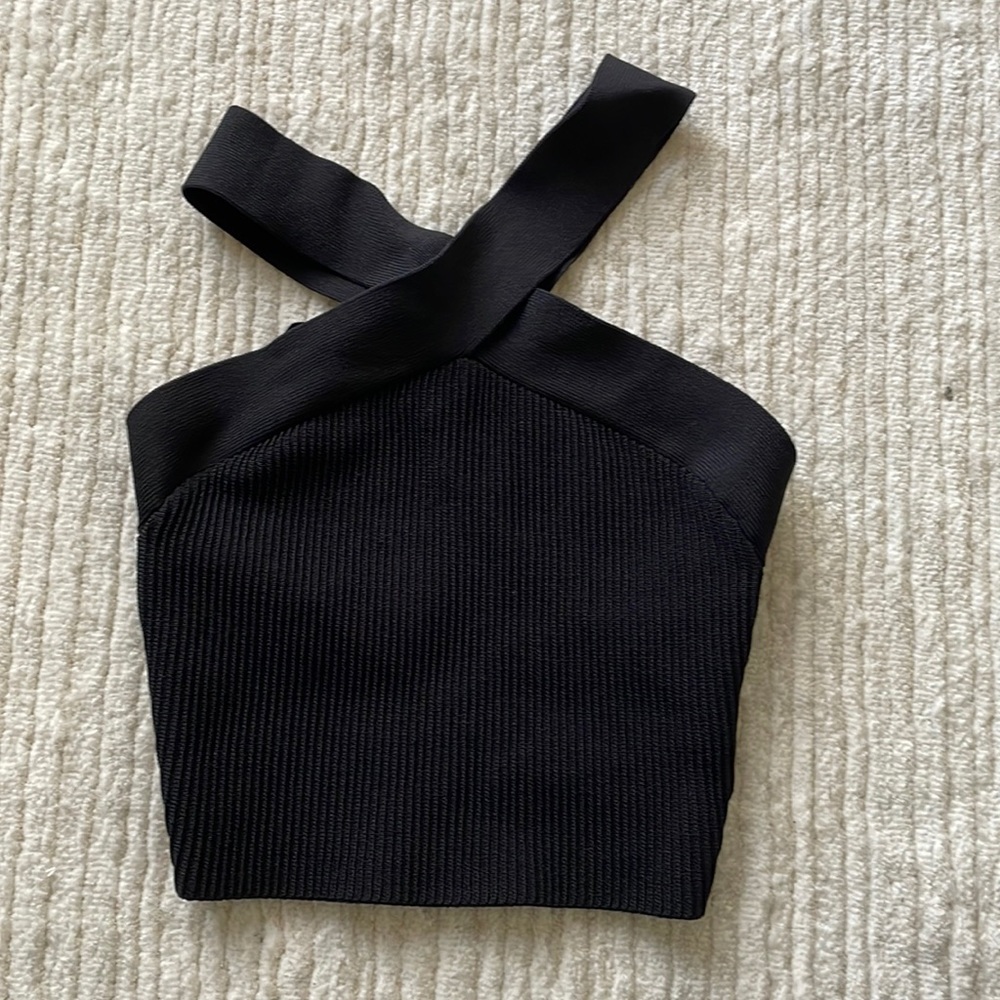 Babaton Sculpt Knit Criss Cross CropTank